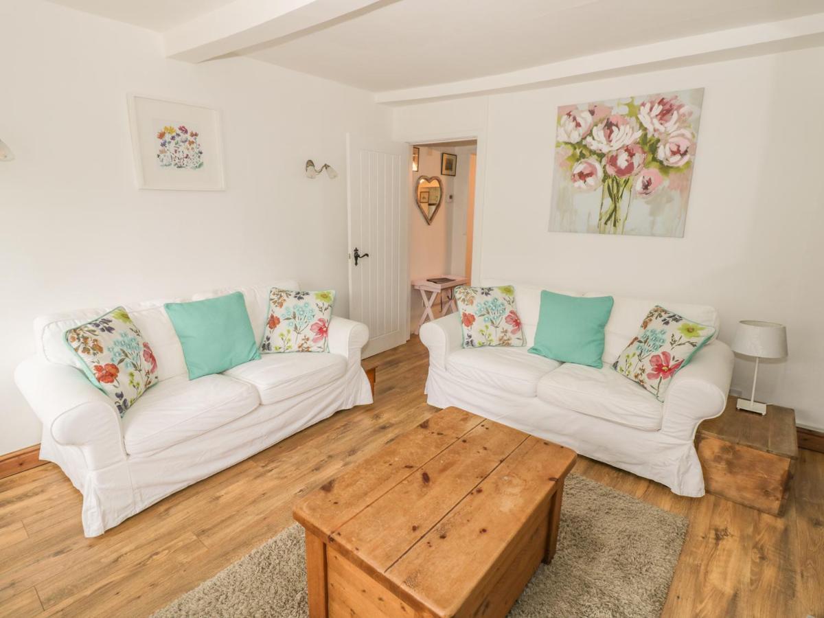April Cottage Broadway  Extérieur photo